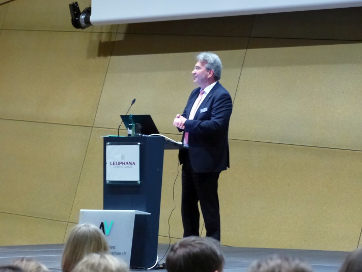 Thumbnail for Die Welt Neu Denken Av Forum 2020